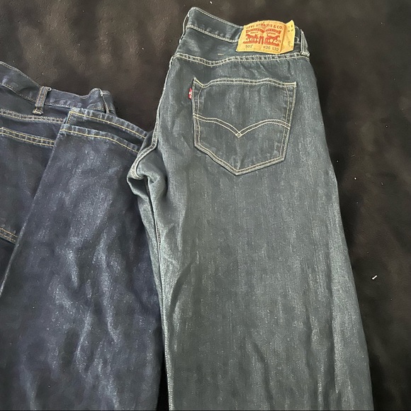 Levi & Old Navy jeans - Picture 5 of 7